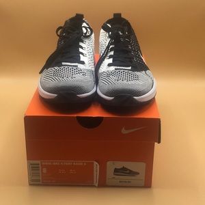 Nike Golf size 8